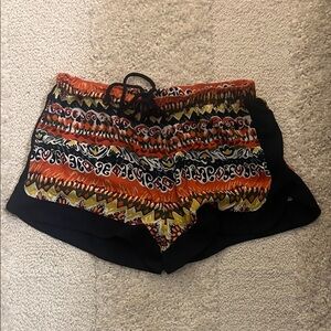 Patterned fashion Short